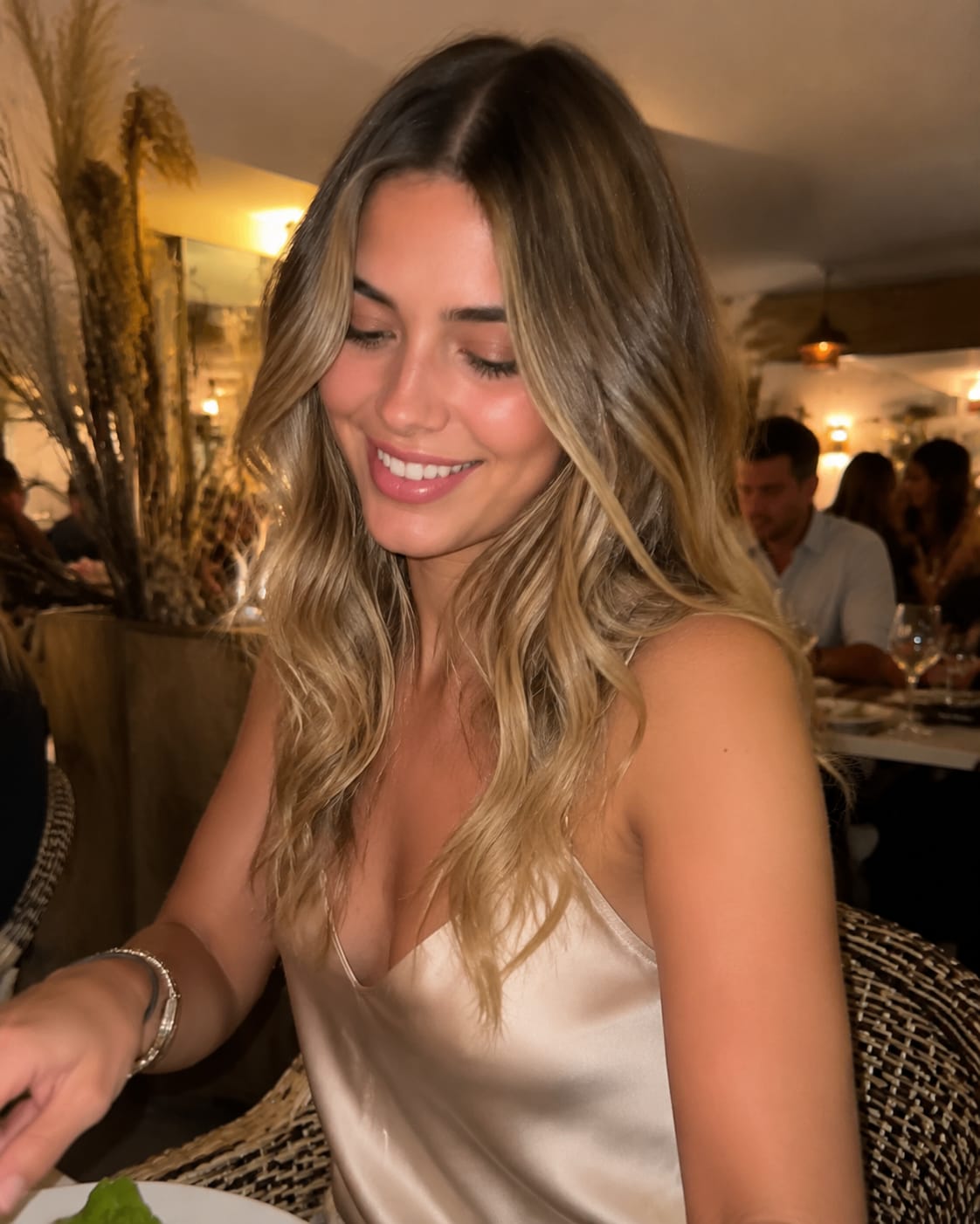 Customer photo review of Virgin Tape in Human Hair Extensions Balayage Brown with Blonde #3/8/22