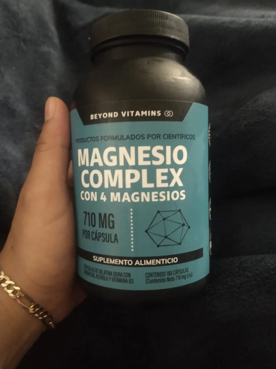 Customer photo review of Magnesio complex con 4 magnesios - 180 cápsulas