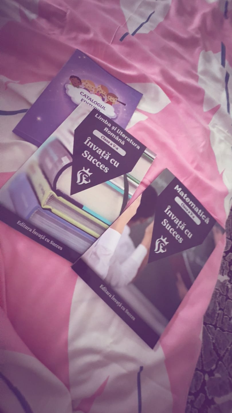 Customer photo review of Pachet Clasa a V-a: Toată materia structurată la Română și Matematică pentru clasa a V-a