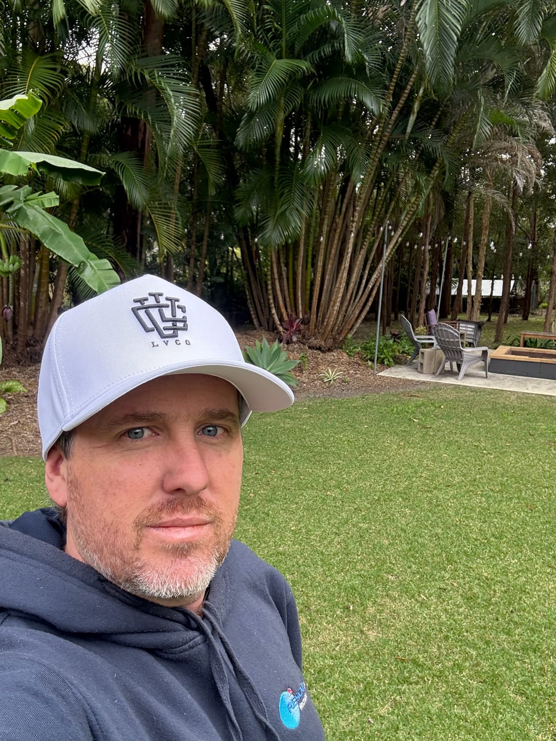 Customer photo review of DEEP FIT LVCO "White" A-Frame Snapback