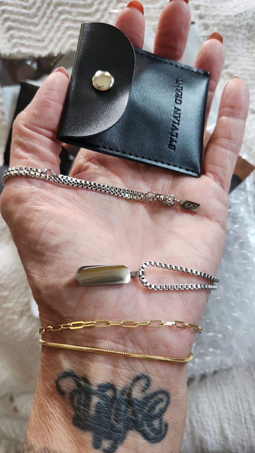 Customer photo review of Minimal Square Bracelet