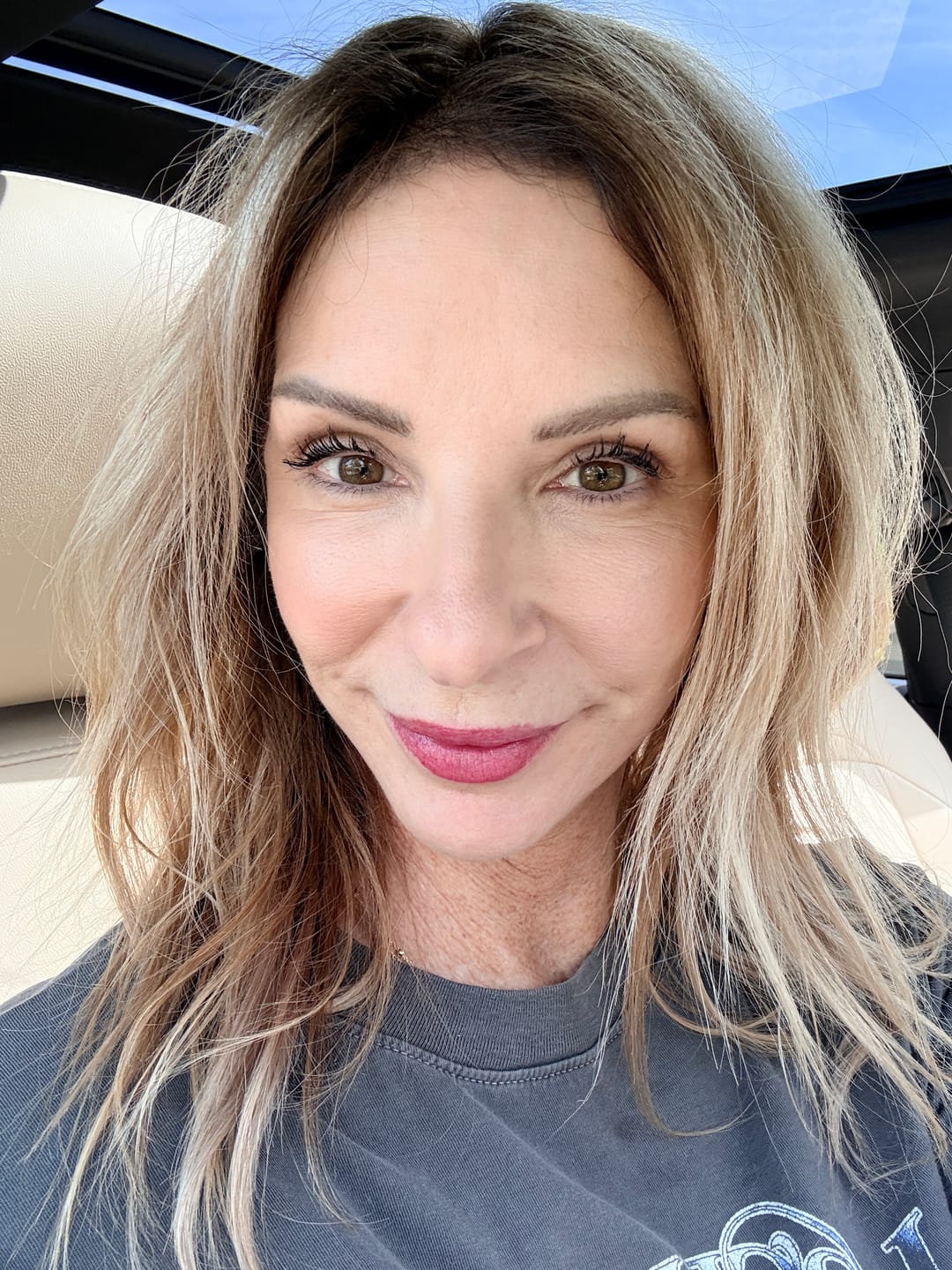 Customer photo review of Weightless Shampoo