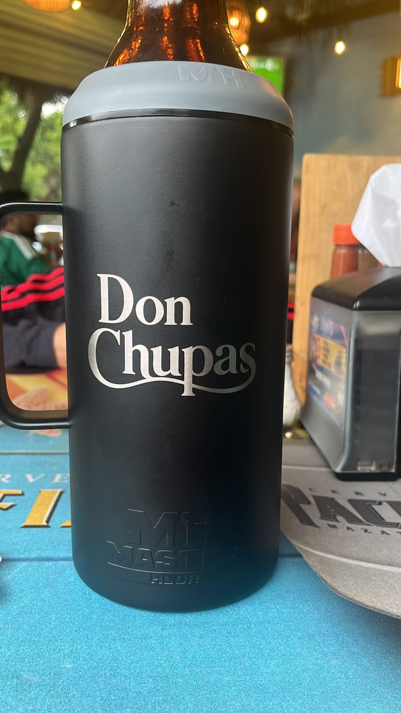 Customer photo review of Master Holder Porta Caguamon | Personalizado