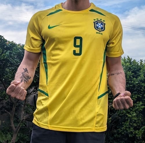 Customer photo review of 2002 Brazil home retro kit