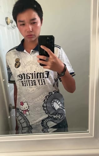 Customer photo review of Real Madrid x Hello Kitty Limited
