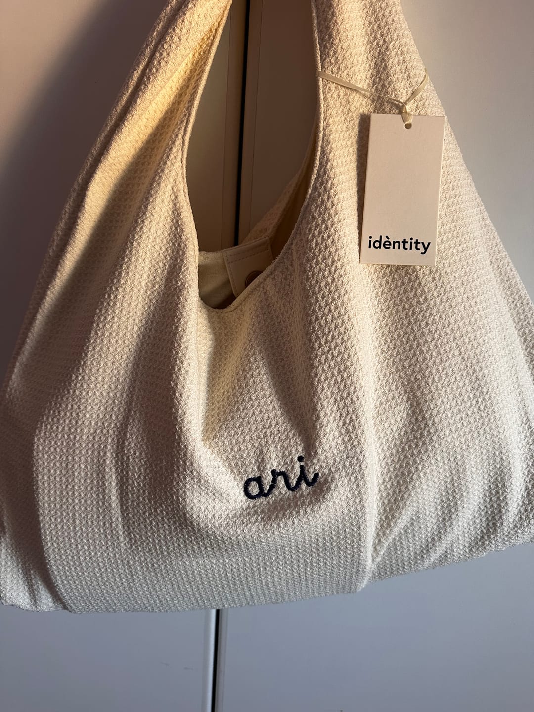 Customer photo review of Borsa Nodo in Spugna - Avorio