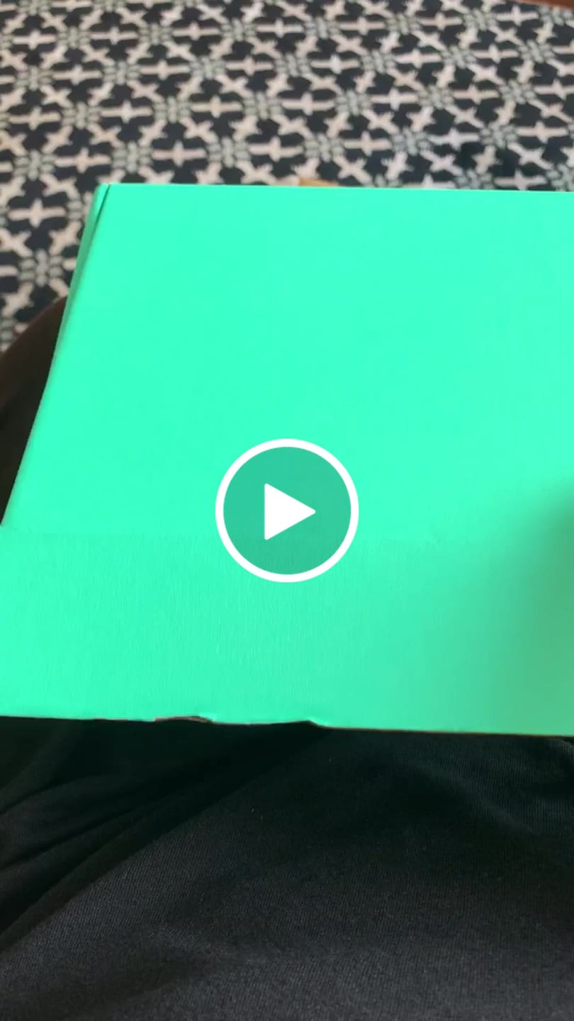 Customer video review of Forget Me Not Sparkling Pendant