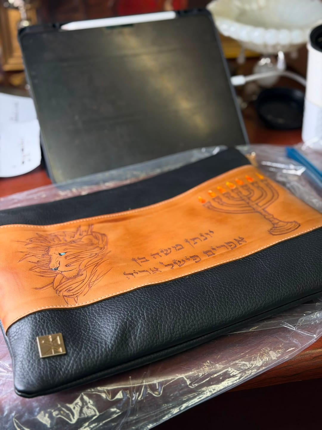 Customer photo review of MAGEN DAVID – Black & Natural Flag