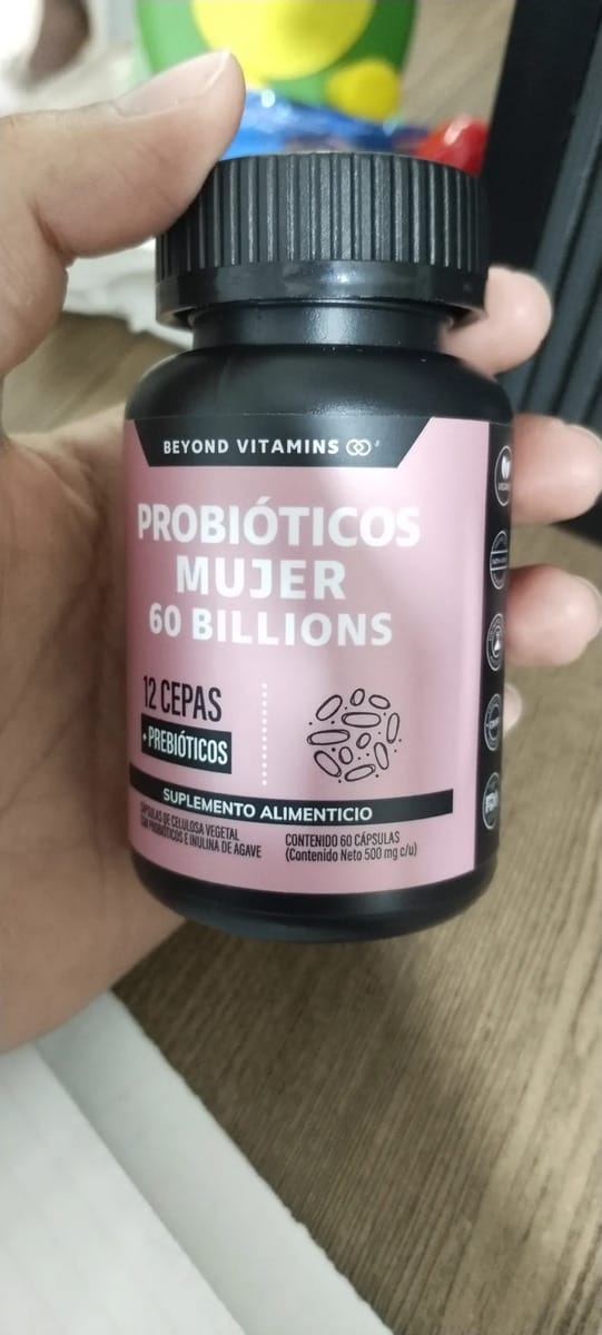 Customer photo review of Probioticos mujer 60 billions - 60 cápsulas