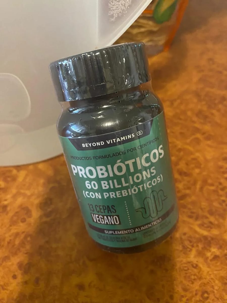 Customer photo review of Probióticos 60 billions (Con prebióticos) - 60 cápsulas