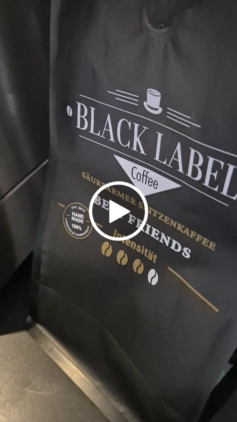 Customer video review of Best Friends Crema King