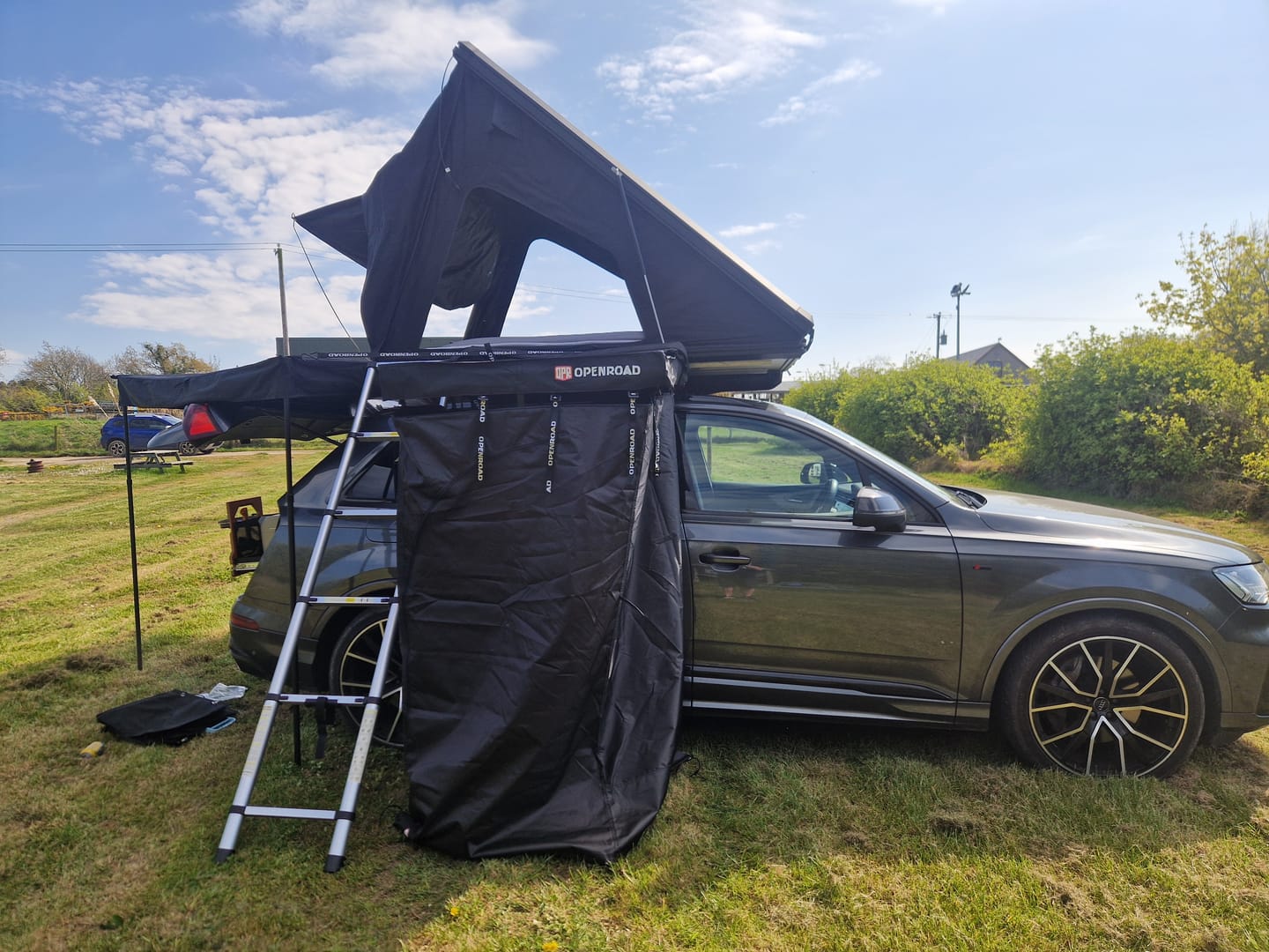 Customer photo review of OPENROAD Quick-Open Overland Shower/Privacy Awning V2