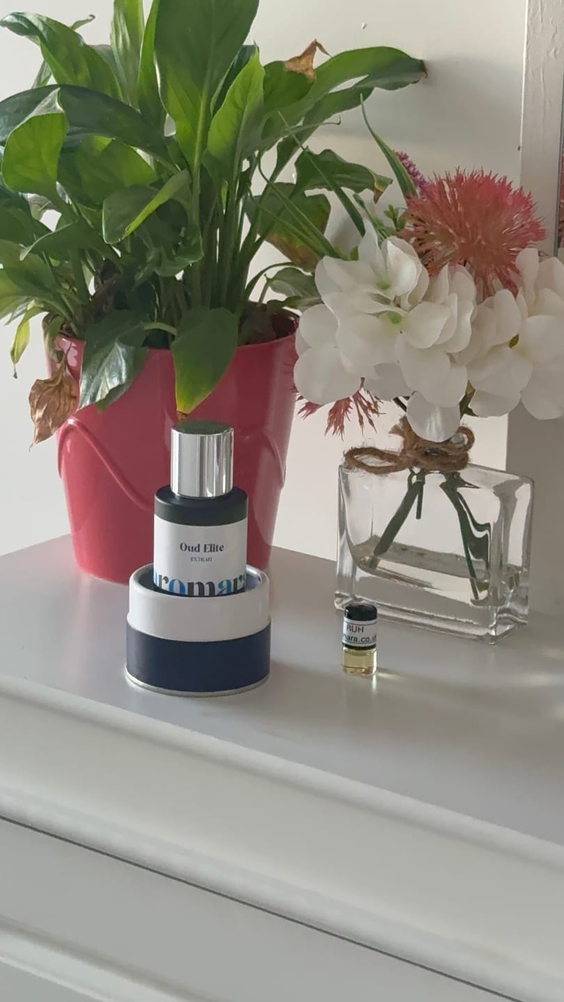 Customer photo review of Oud Elite