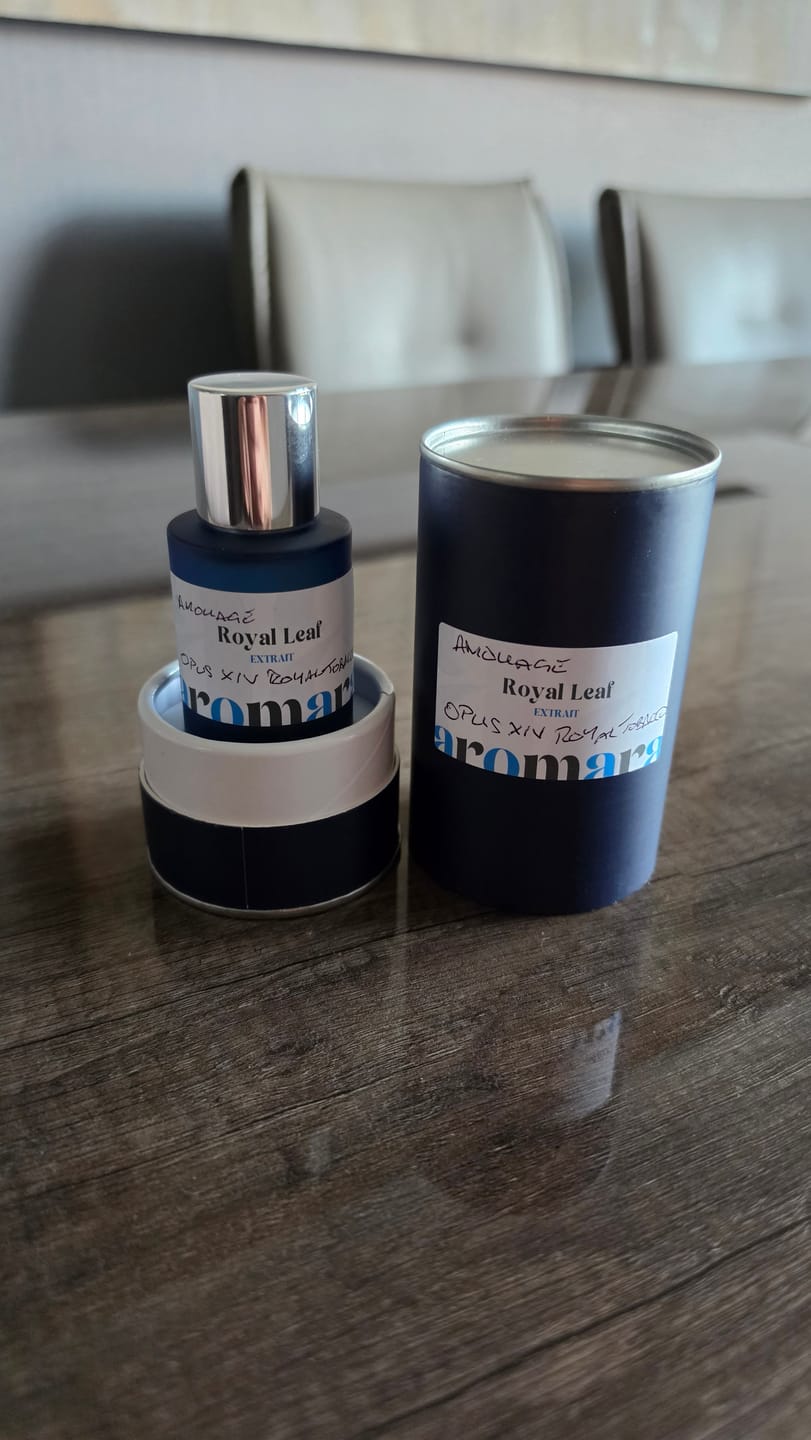 Customer photo review of Royal Leaf