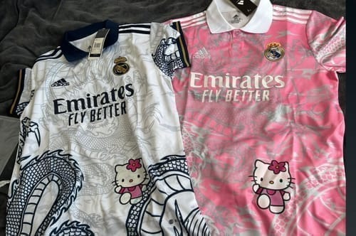 Customer photo review of Real Madrid x Hello Kitty Limited