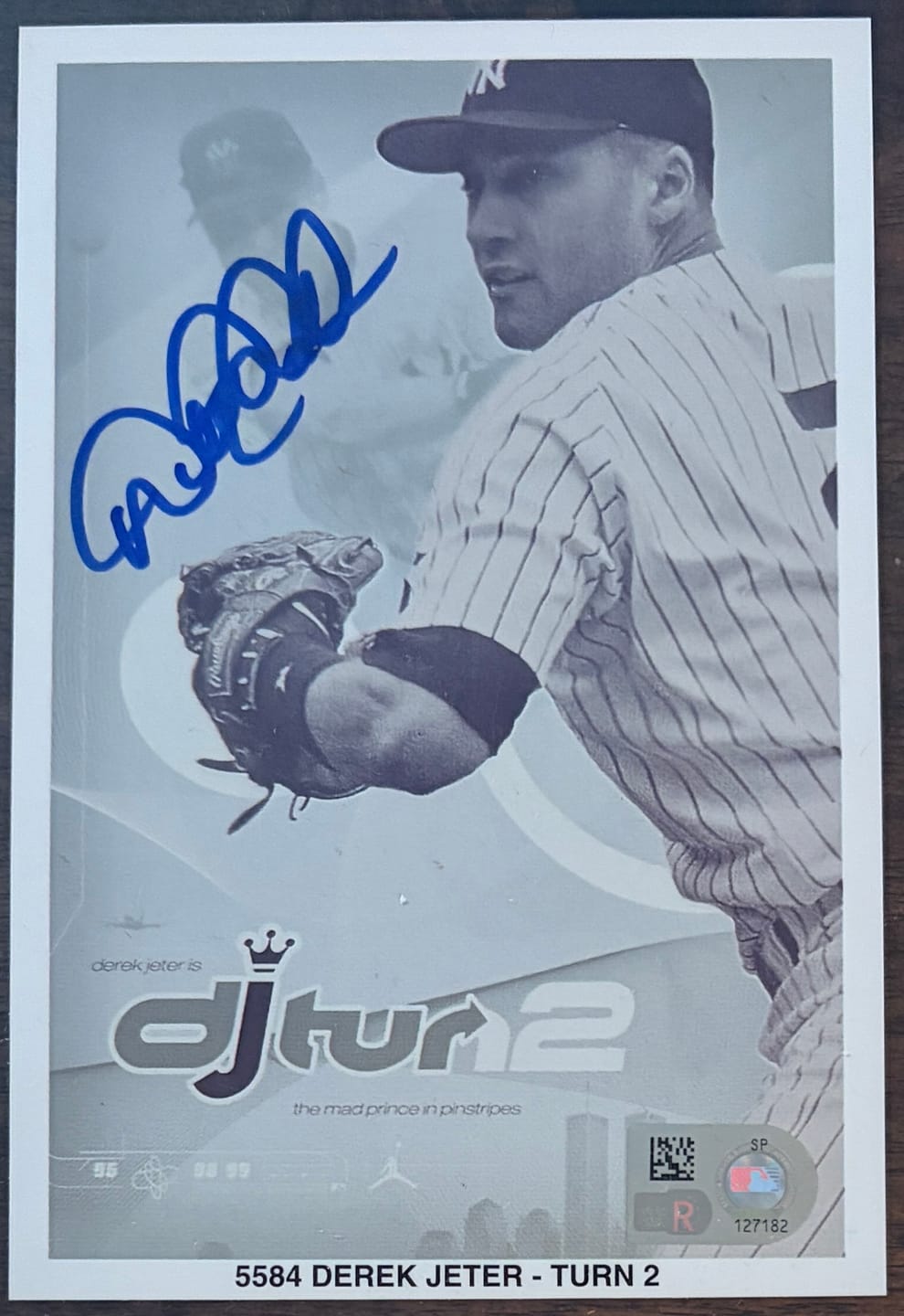 Customer photo review of Derek Jeter Autograph Signing