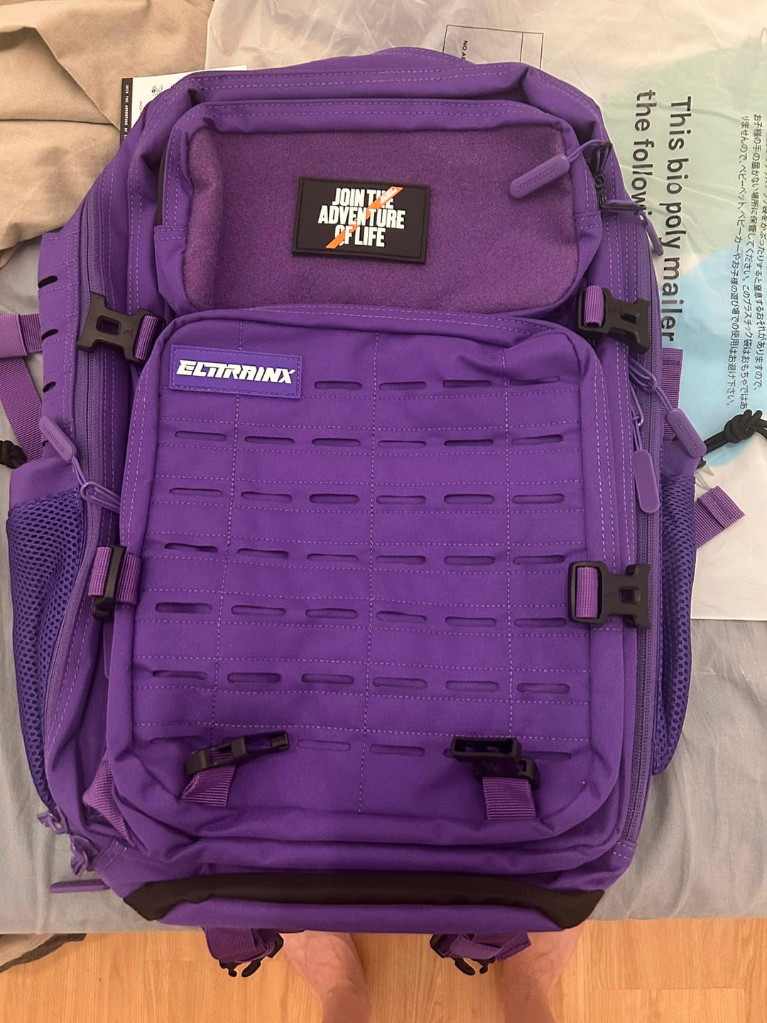 Customer photo review of Mochila Táctica V2 45L All In Violeta