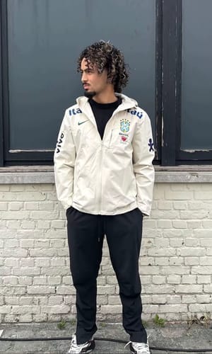 Customer photo review of Brazil white  windbreaker Jacket