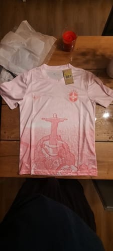 Customer photo review of Brazil Jesus Christ Pink Jersey Special Edition 2026