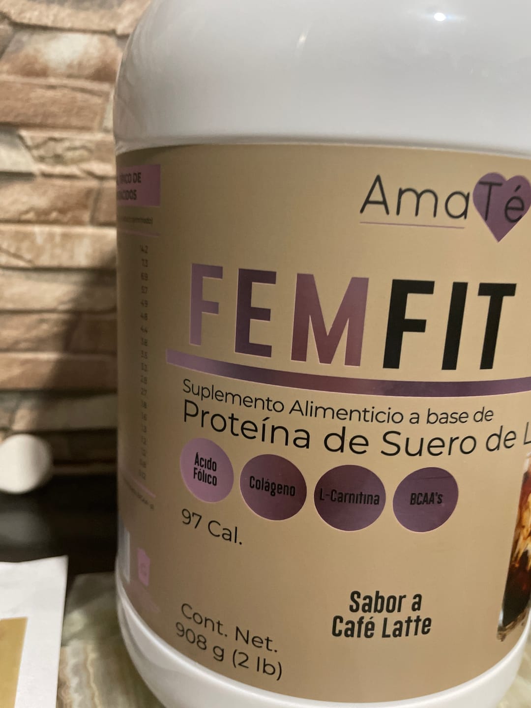 Customer photo review of Proteína FEMFIT Café Latte