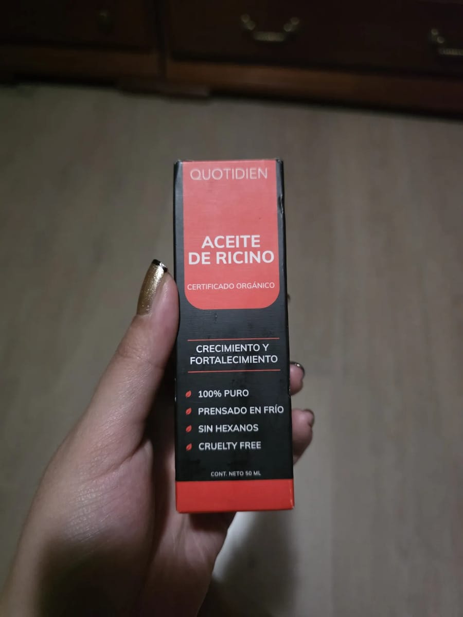 Customer photo review of Aceite de Ricino Certificado Orgánico por OTCO - Prensado en Frío, Sin Hexanos - 100% Puro -  50ml