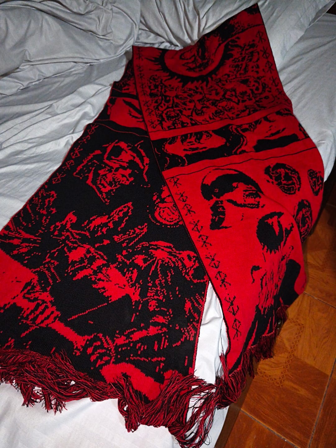 Customer photo review of Bufanda Berserk