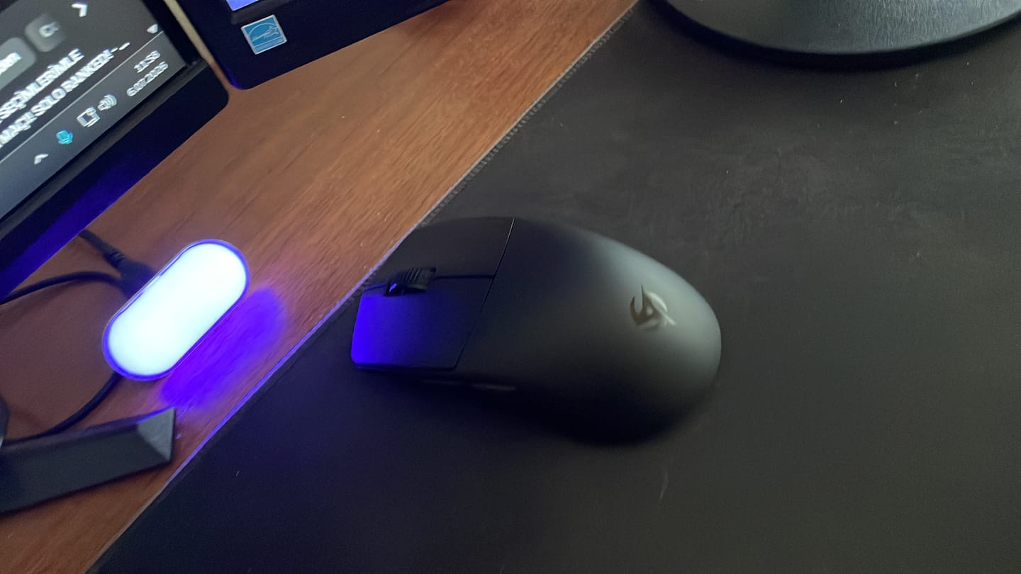 Customer photo review of Ninjutso Sora V3 Wireless Mouse