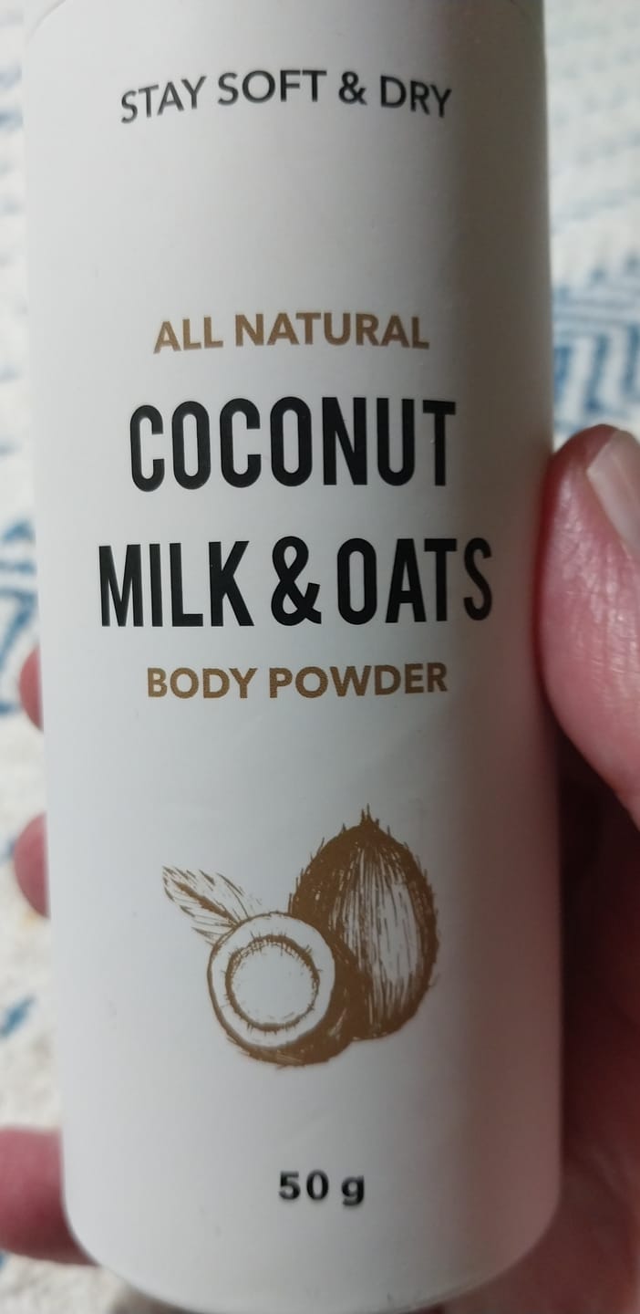 Customer photo review of Talc-Free Coconut Milk & Oats Body Powder