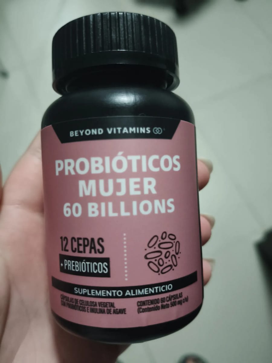 Customer photo review of Probioticos mujer 60 billions - 60 cápsulas