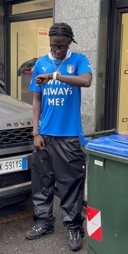 Customer photo review of Italy Balotelli Why Always Me Jersey
