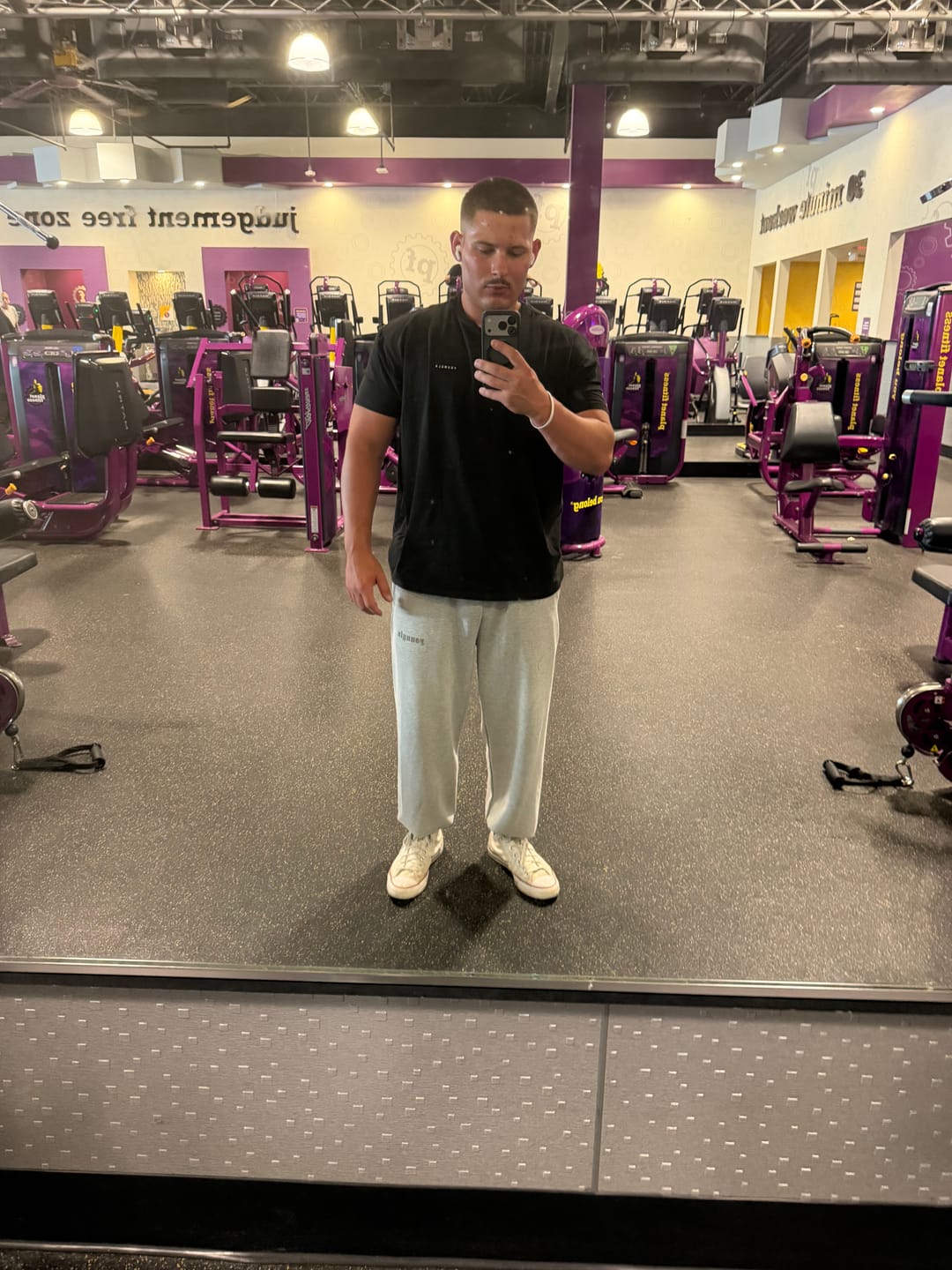 Customer photo review of 2141 - Soft AF No Cuff Sweats
