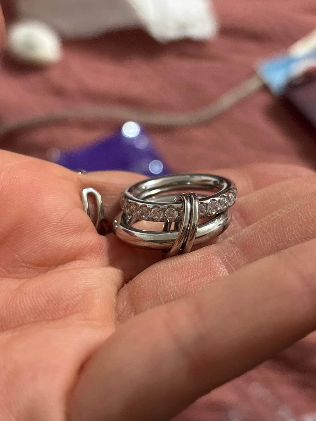 Customer photo review of Anillo Orbit Plata + Zirconia