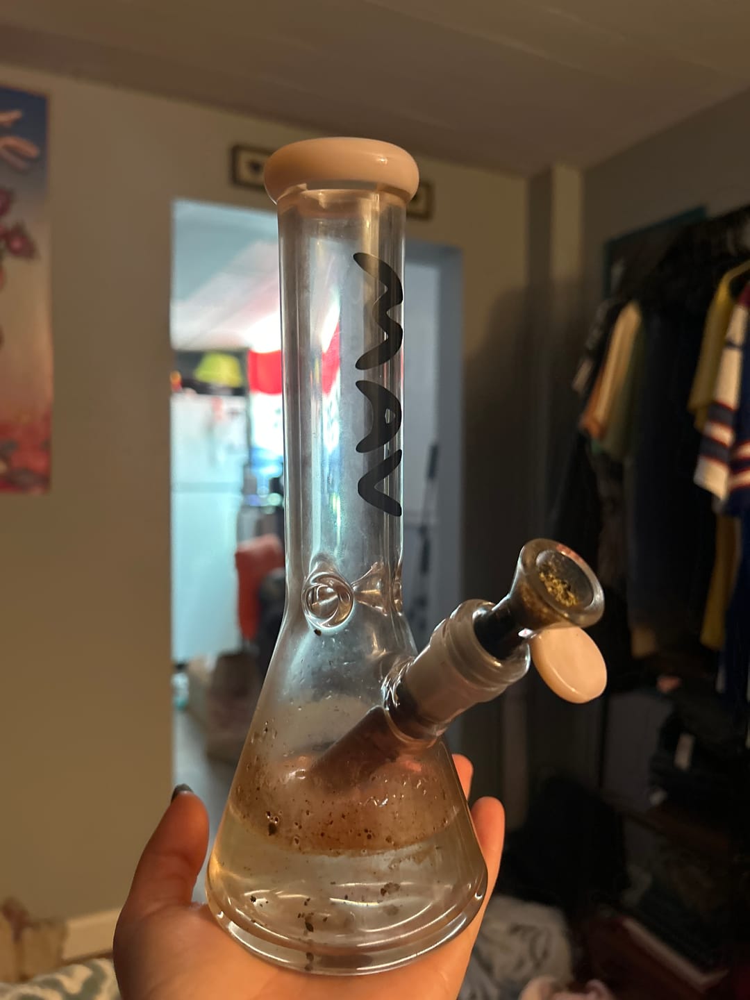 Customer photo review of 8" Color Top Mini Beaker Bong