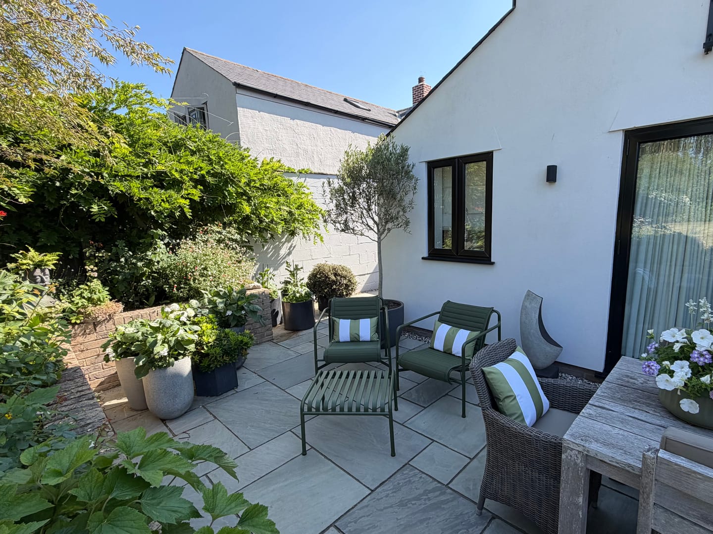 Customer photo review of Outdoor Garden Waterproof Cushion - 3 Stripes