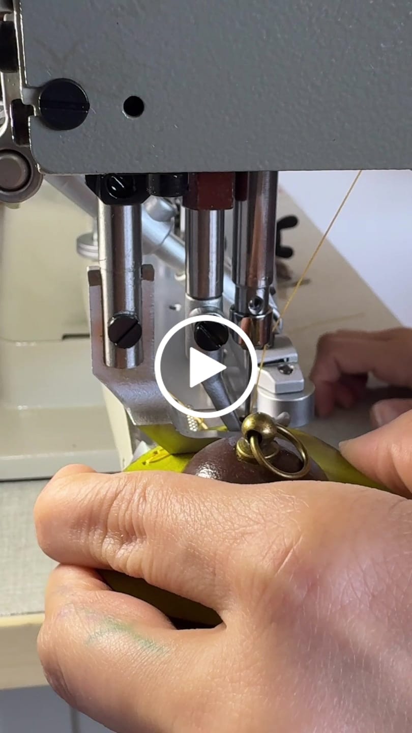 Customer video review of SPEEDWAY® SW-335L – Cylinder-Bed Heavy Duty Walking Foot Machine – Complete Setup, Table & Stand Included