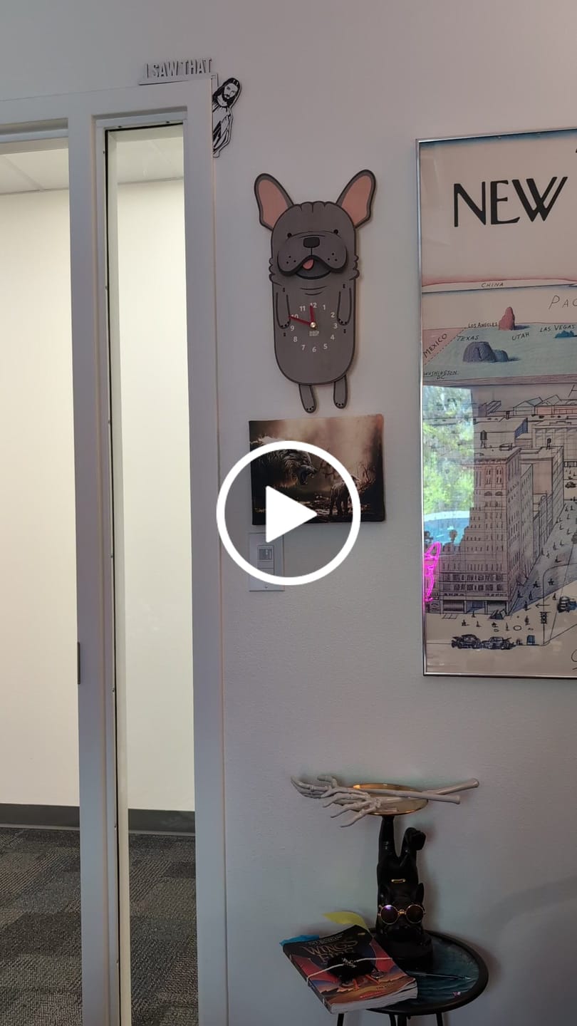 Customer video review of Louie the French Bulldog Pendulum Clock