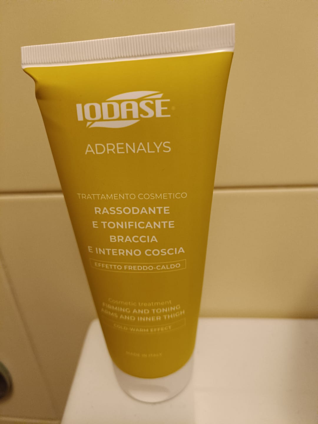 Customer photo review of Crema rassodante braccia ed interno coscia