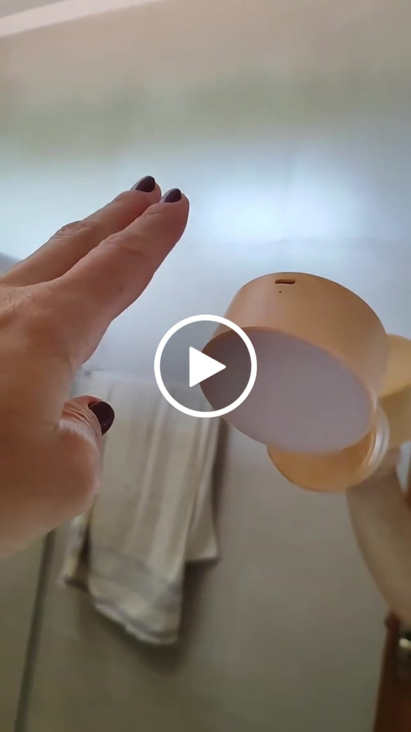 Customer video review of Arandela de Parde Sem Fio Inteligente Led