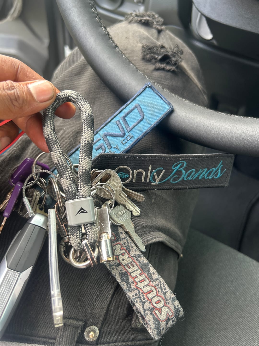 Customer photo review of Apex Key Loop