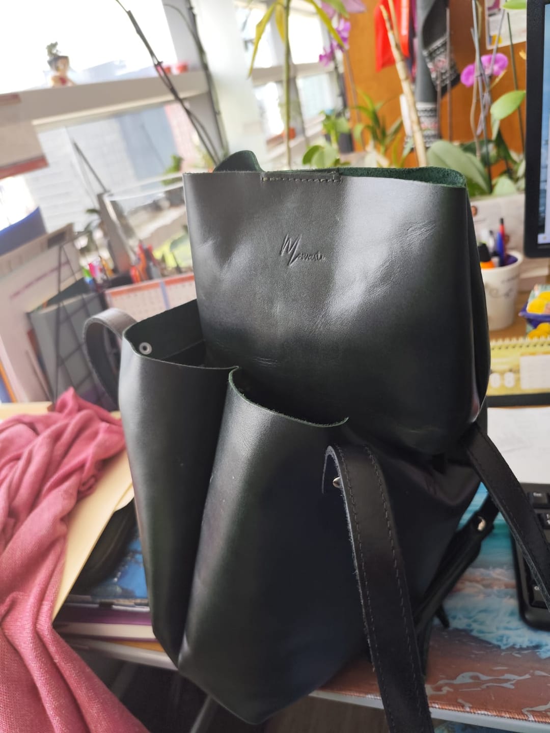 Customer photo review of Bolso Tote Cuero Praga Plus+ Pull Verde Doble Vista + 💄Cosmetiquera 👝 Gratis!!