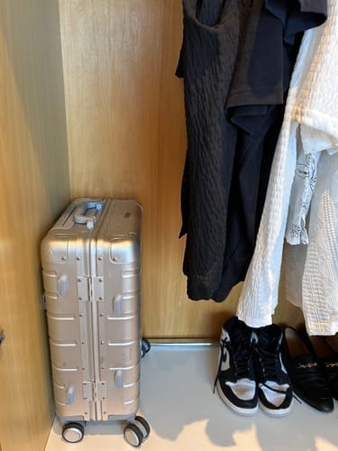 Customer photo review of Carry-On: Aluminum