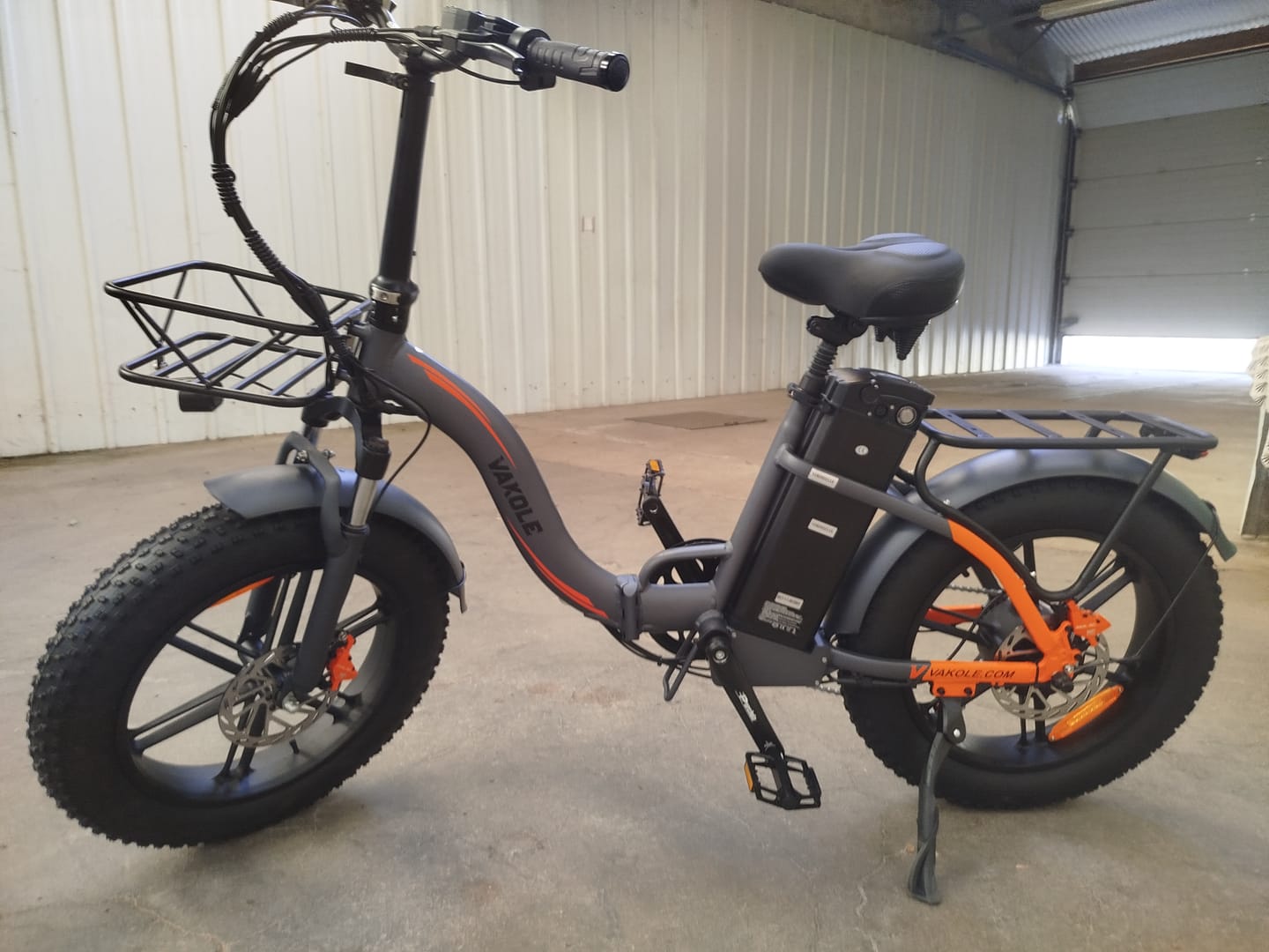 Customer photo review of Vakole Y20 Pro 20" Fat Bike 1440Wh Foldable Step-through E-bike 48V 30Ah Battery