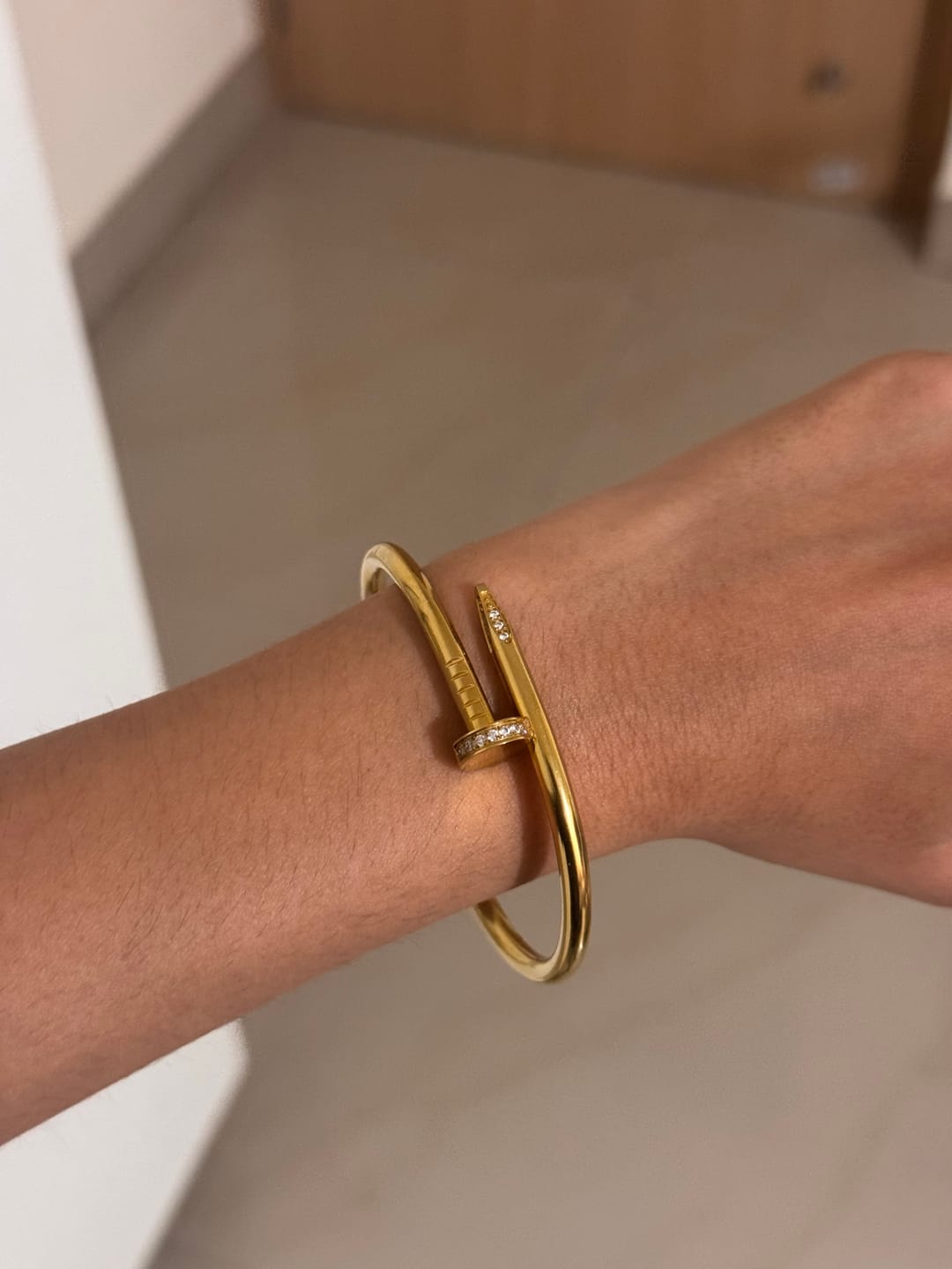 Customer photo review of Nail Bangle Bracelet