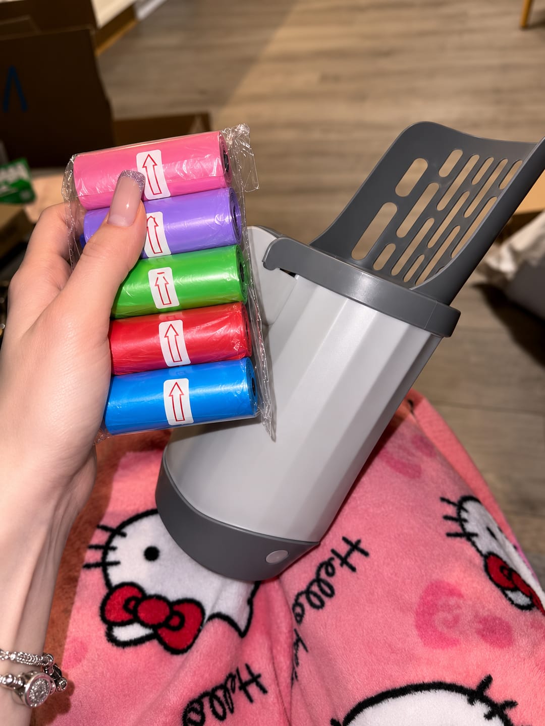 Customer photo review of PurrScoop™ | The Mess-Free Cat Litter Scoop