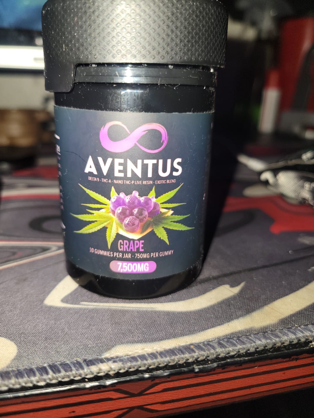 Customer photo review of 7500mg AVENTUS8 GUMMIES GRAPE DELTA 9 + THC-A + NANO THC-P LIVE RESIN EXOTIC BLEND