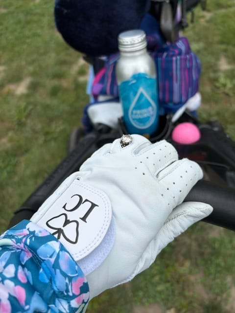 Customer photo review of Lady Classic Ring Glove