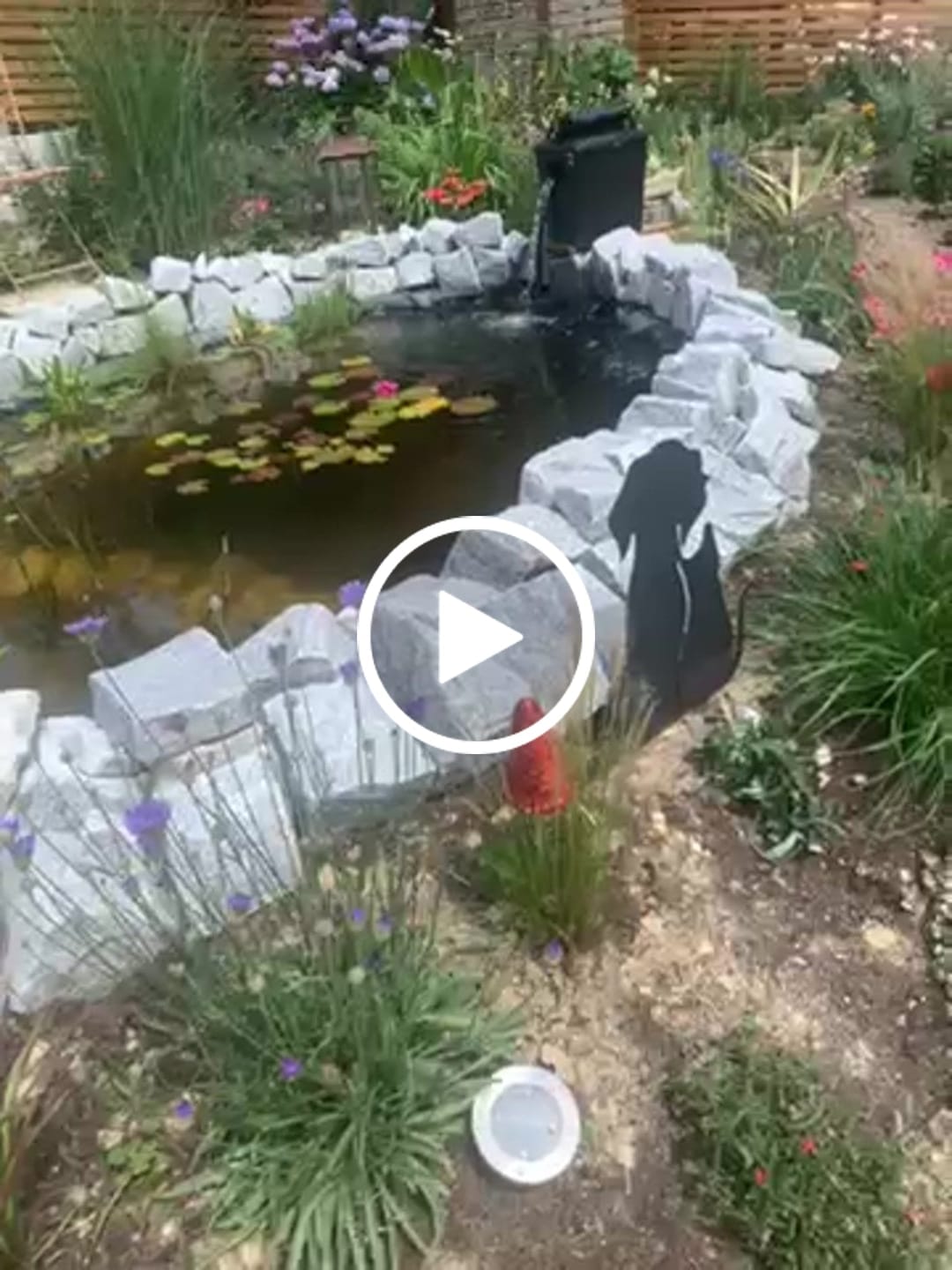 Customer video review of Gartenstecker Hund + Katze