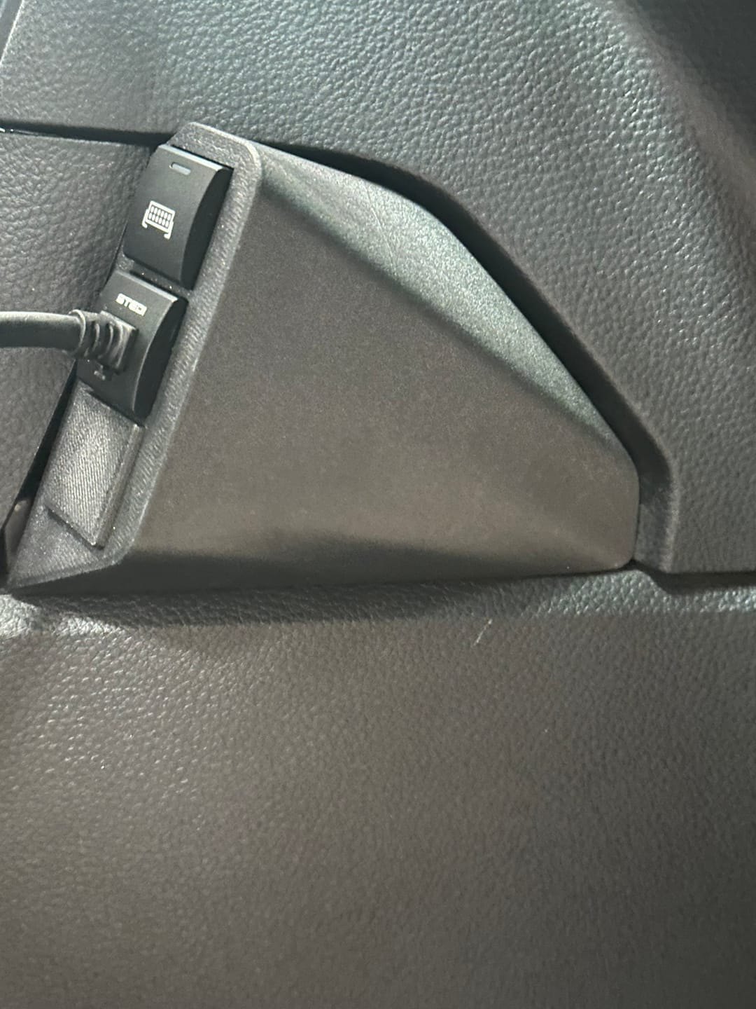 Customer photo review of Accessory Switch Panel - Ford Ranger NextGen & Super Duty - Centre Console