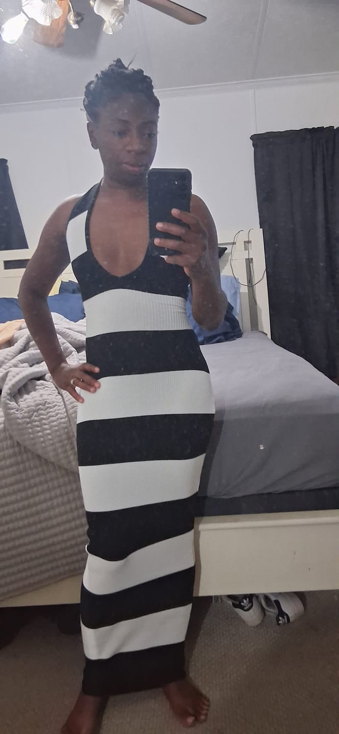 Customer photo review of New Era Ribbed Knit Color Block Maxi Dress