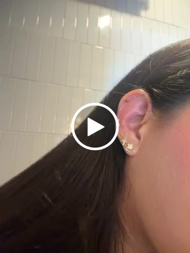 Customer video review of Piercing Paris